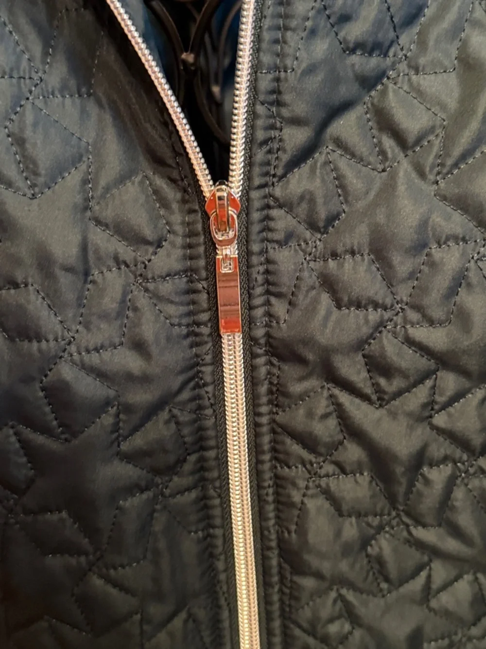 🍀🍀🍀BOGOHO 🍀🍀🍀Christopher & Banks Quilted Zip Front Vest -Medium - Picture 3 of 11